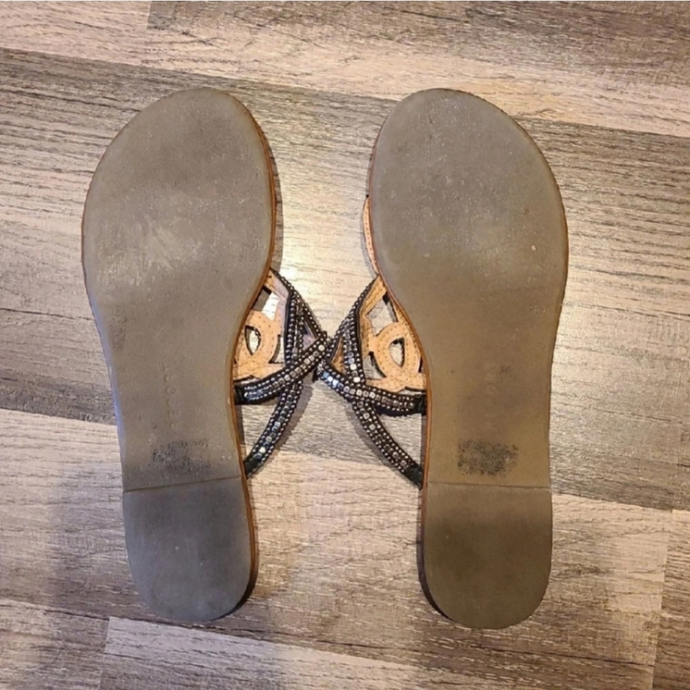 Report Elegant Beaded Sandals - Picture 2 of 2